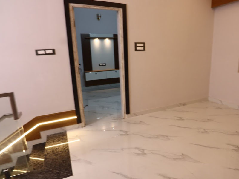 properties in vadavalli
